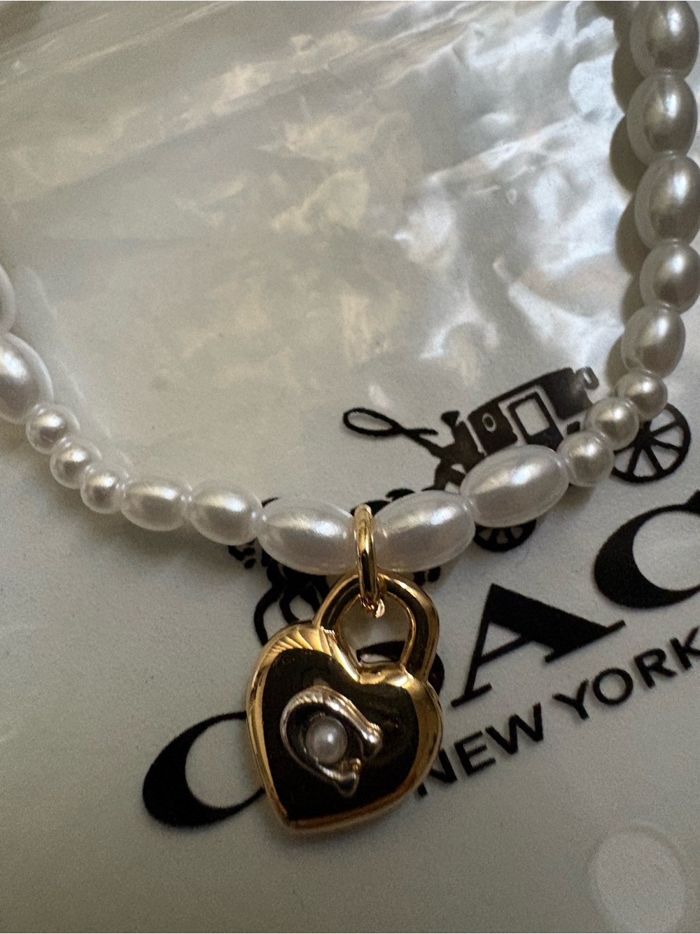 Coach Pearl Heart Charm Bracelet NWT - Picture 2 of 5